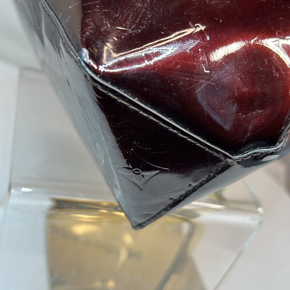 Louis Vuitton Vernis amarant hand bag - Picture 7 of 13